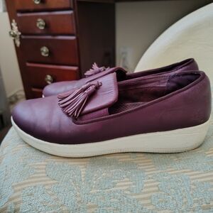 FitFlop Slip-on Superskate Tassel Sneakers Loafer Moccasins - Plum and White